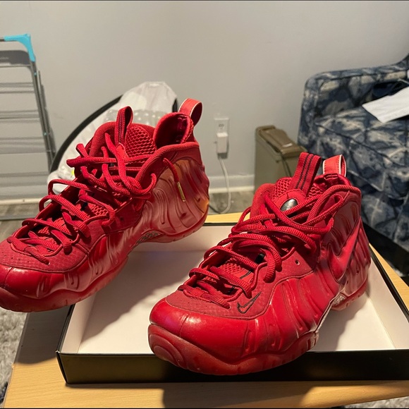 red october foamposite